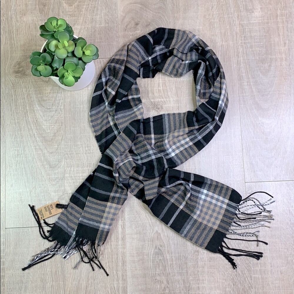 NWT Britt’s Knits Mens Plaid Cambridge Scarf